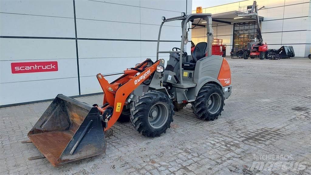 Weycor AR320 Agrar لوادر متعددة الأغراض