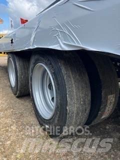 Palmse Trailer 5750 لوادر منخفضة