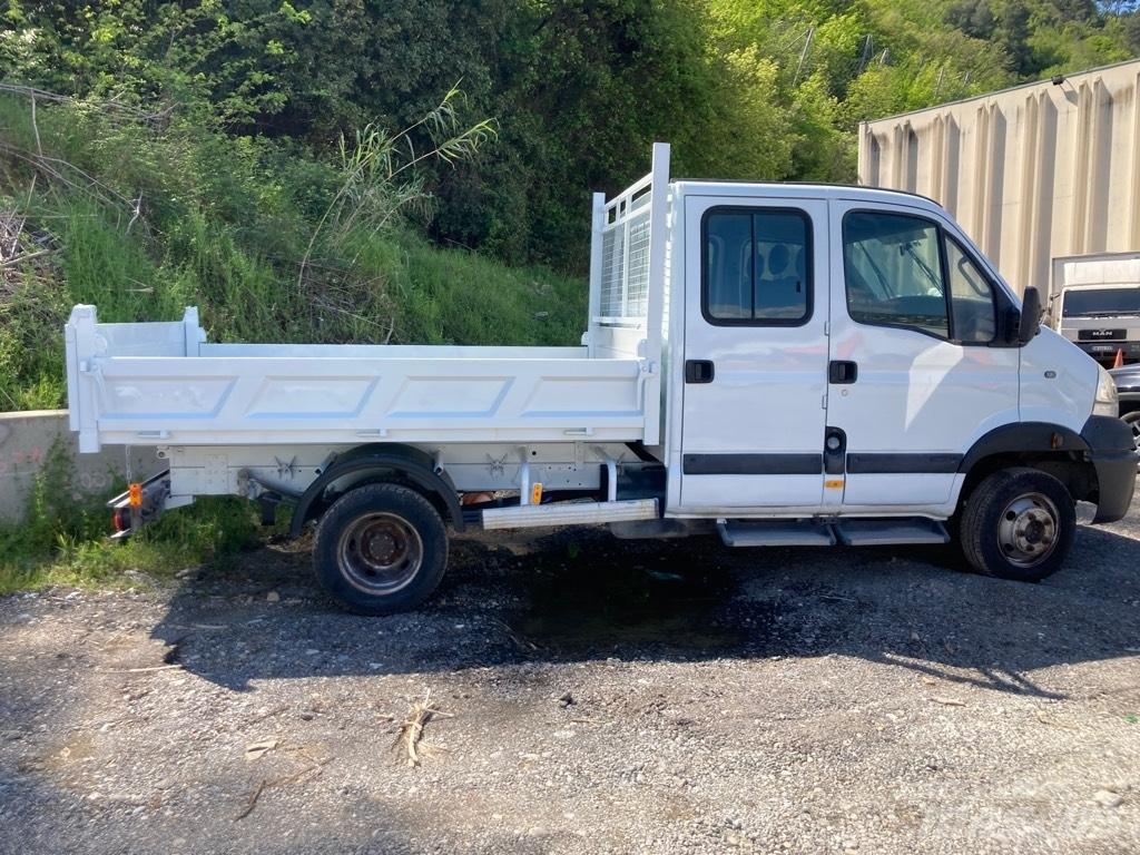 Renault Mascott 130 شاحنات خفيفة/مفصلية الجوانب