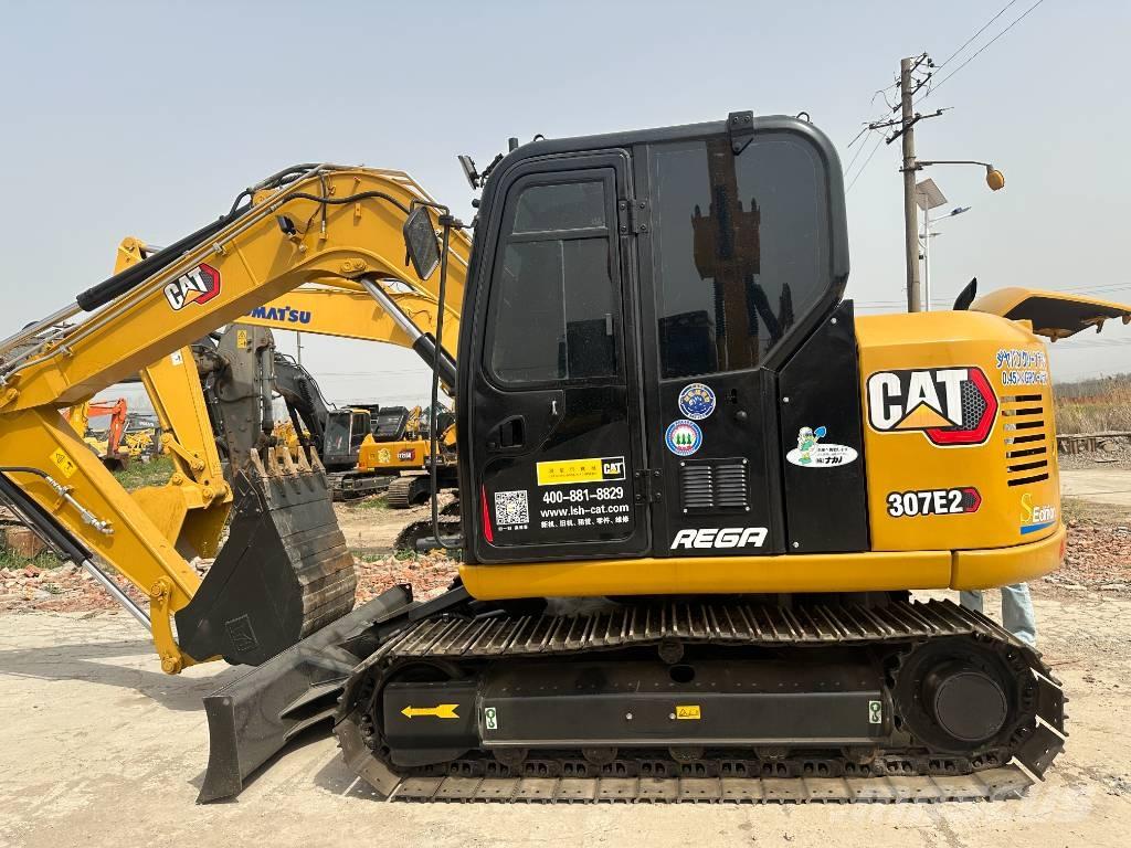 CAT 307E2 حفارات وسط 7 طن - 12 طن