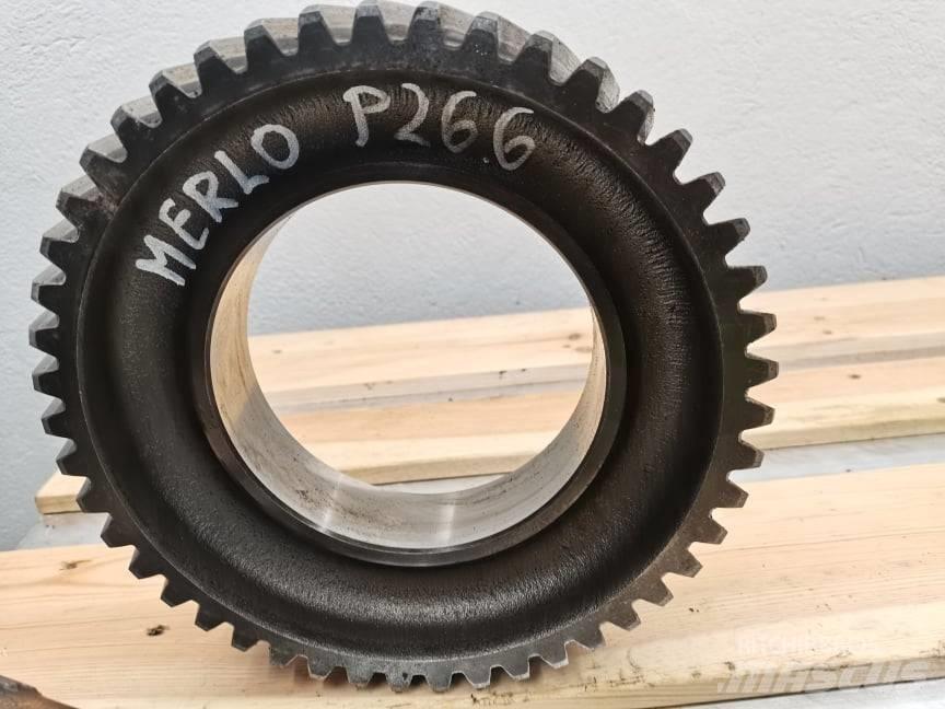 Merlo P 32.6 reducer أجهزة نقل