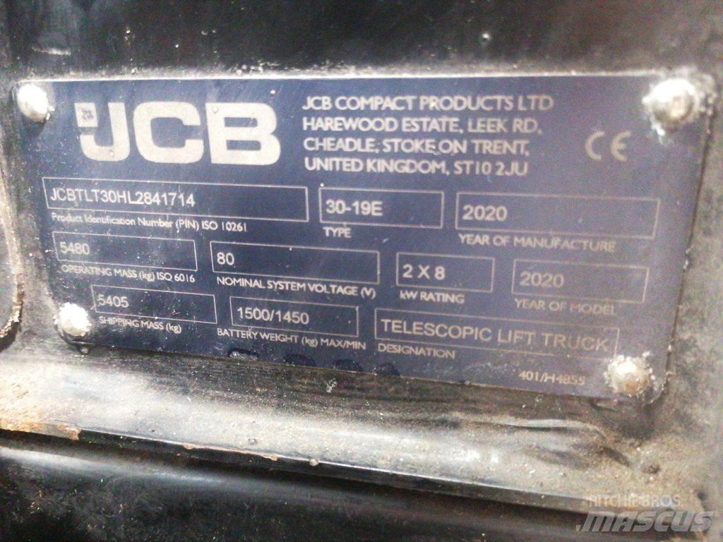 JCB TLT30-19E مناولات متداخلة