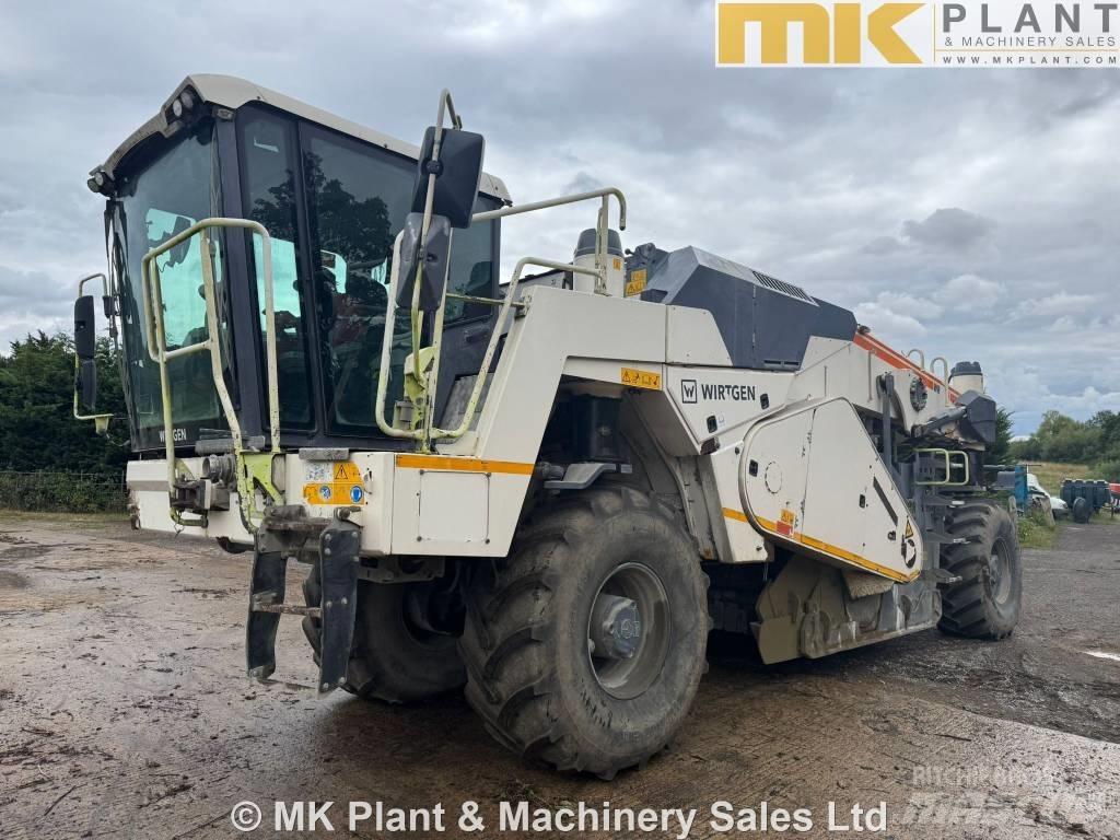 Wirtgen WR 200i معدات إعادة تدوير الأسفلت