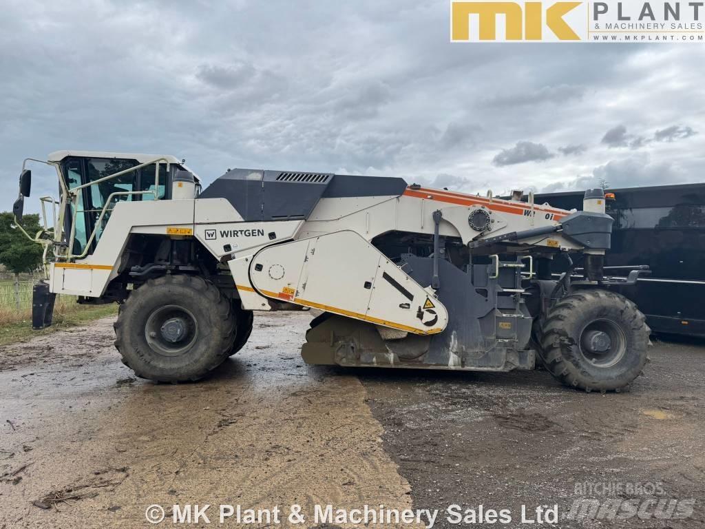 Wirtgen WR 200i معدات إعادة تدوير الأسفلت