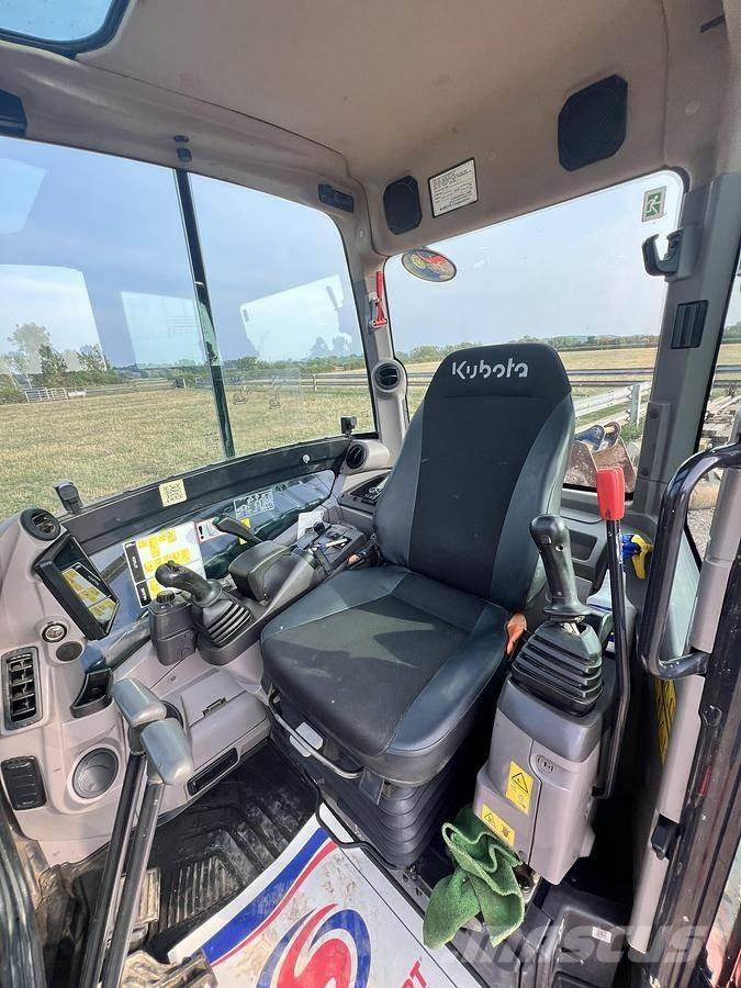 Kubota U56-5 حفارات خاصة