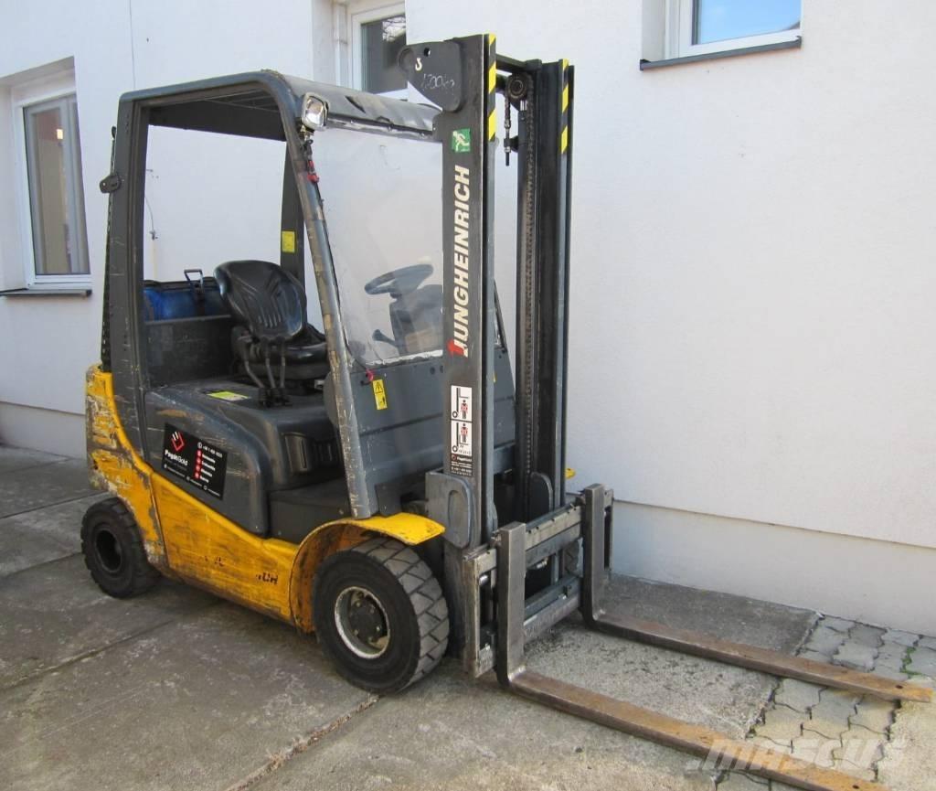 Jungheinrich TFG 316 شاحنات LPG