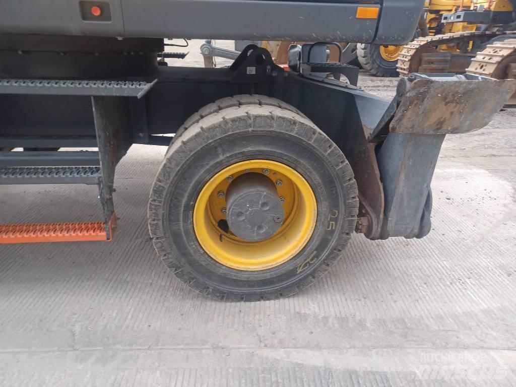 Volvo EW 200 E MH حفارات بعجل