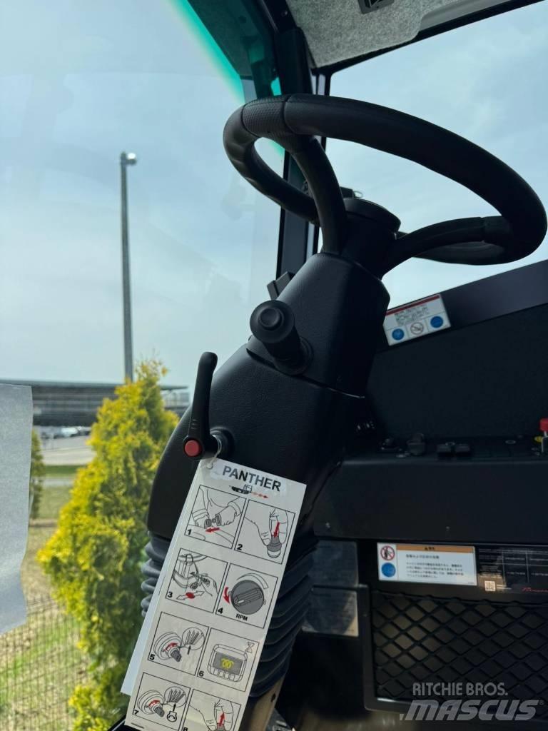 Prinoth Panther T7R عربات نقل قلابة مجنزرة
