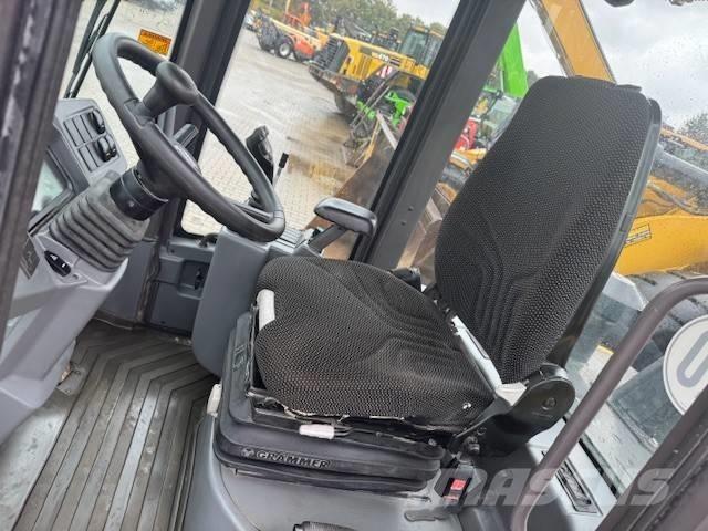 Volvo L 30 G لوادر بعجل