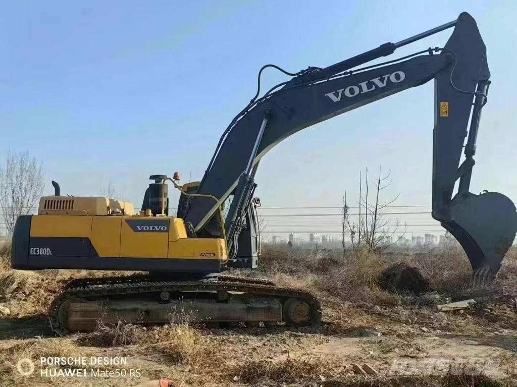 Volvo EC 380 D L حفارات زحافة