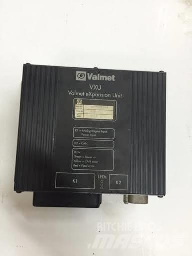 Valmet 860.1 modules إلكترونيات