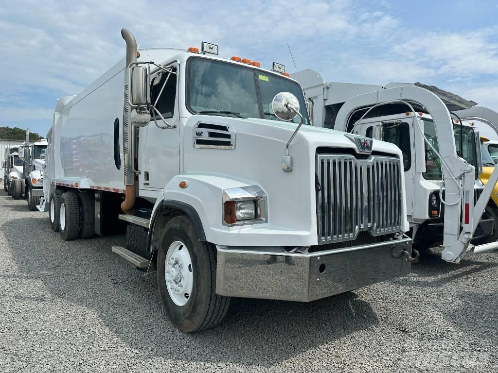 Western Star 4700 شاحنات المخلفات