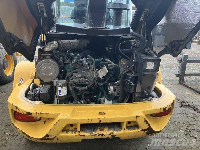 Volvo L 35 G لوادر بعجل