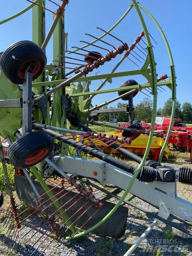 CLAAS Liner 2900 محشات