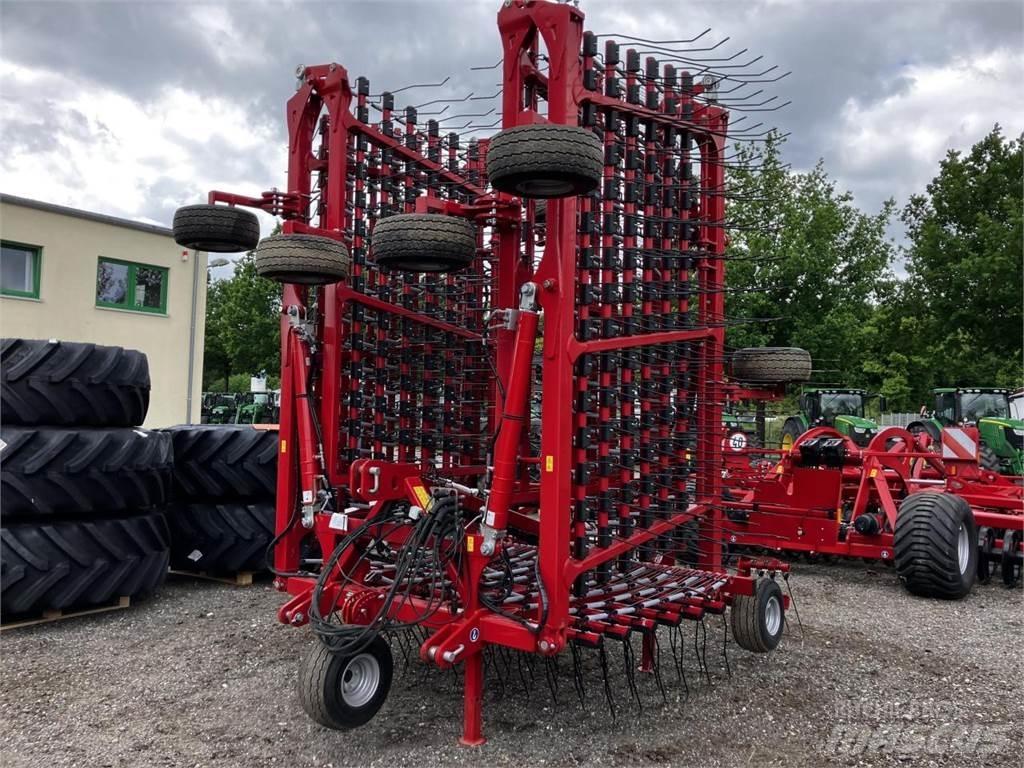 Horsch Cura 12 ST ماكينات وملحقات زراعة أخرى