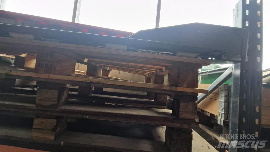 MacDon D 65 رؤوس الحصادات الدراسات