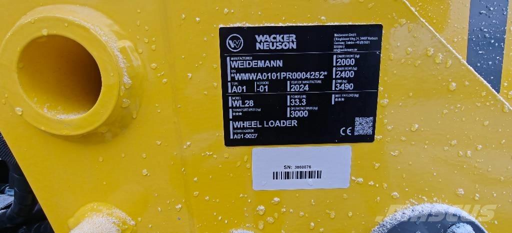 Wacker Neuson WL 28 لوادر بعجل