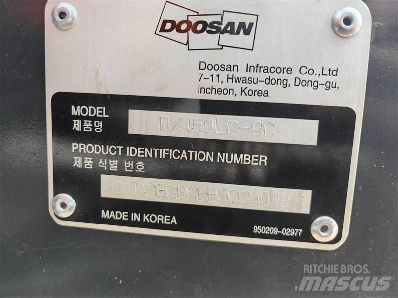 Doosan 150 حفارات زحافة