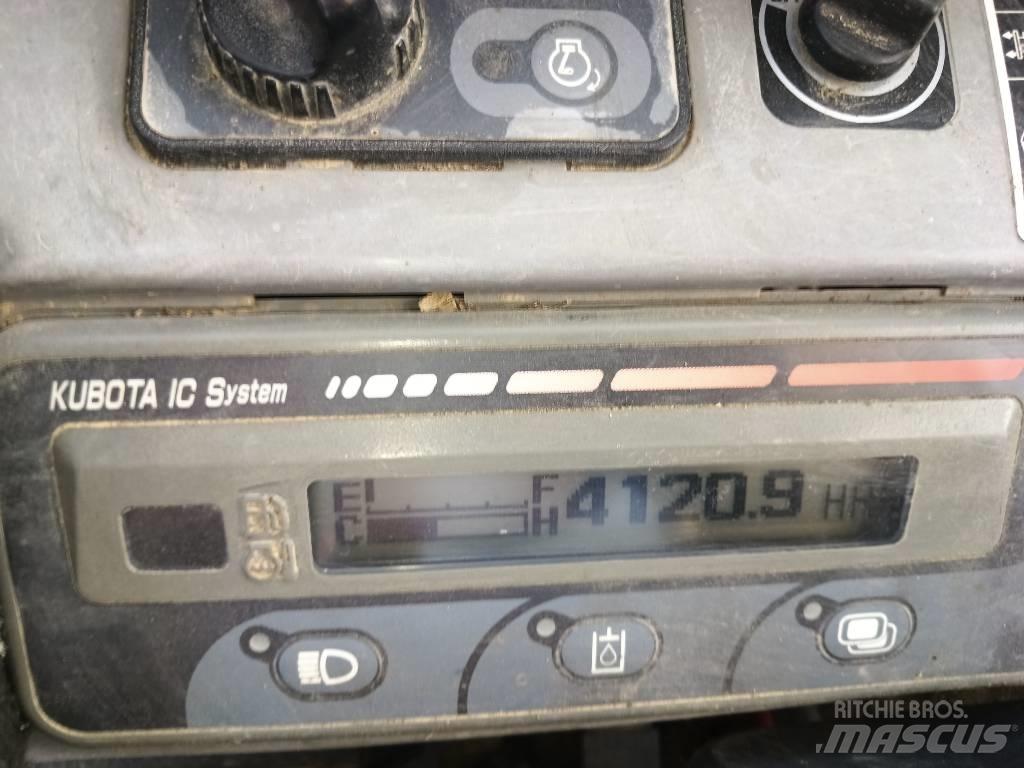Kubota KX 101-3 A حفارات صغيرة أقل من 7 طن (حفارات صغيرة)