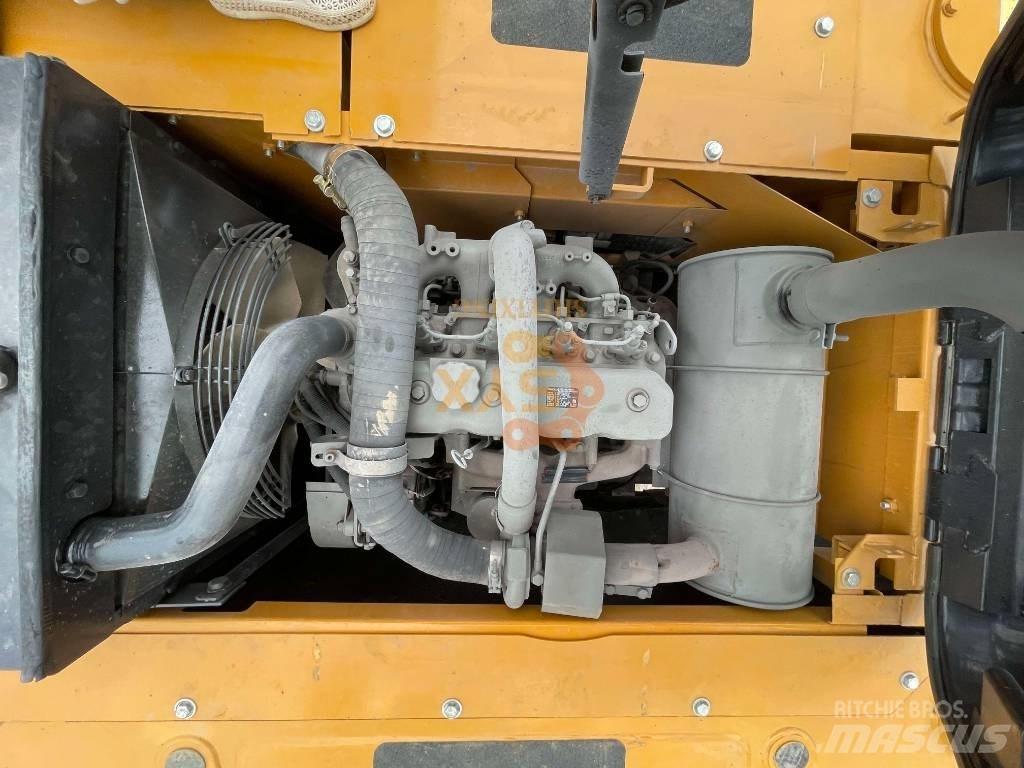 Sany SY 155 C حفارات زحافة