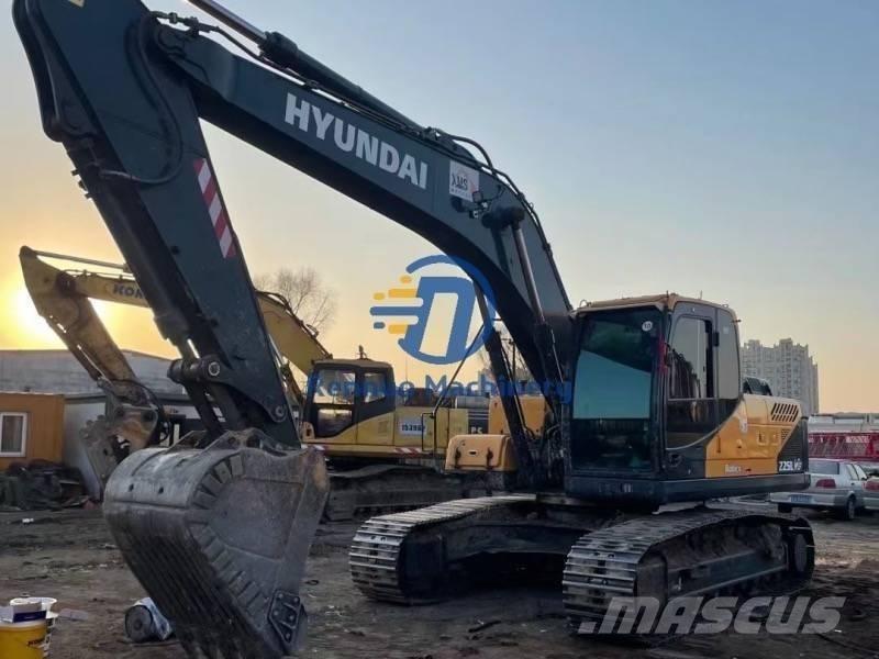 Hyundai 225VS حفارات زحافة