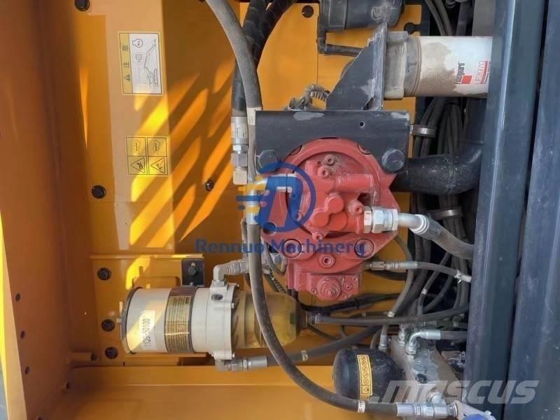 Hyundai 225VS حفارات زحافة