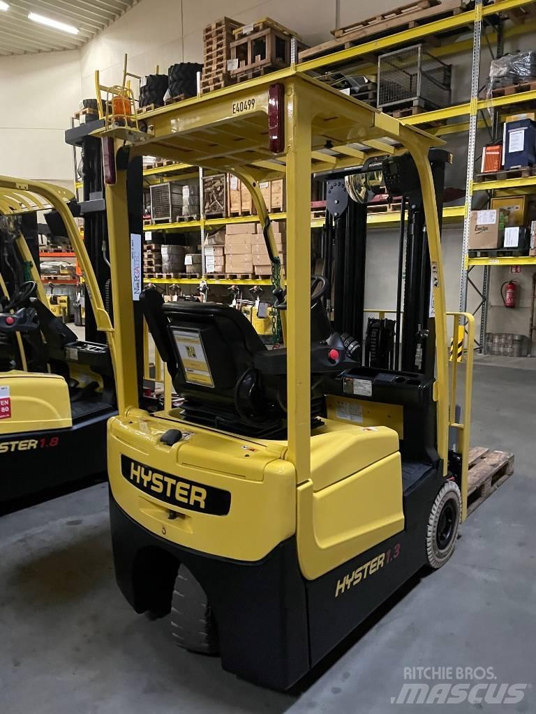 Hyster A1.3XNT شاحنات ذات رافعات شوكية تعمل بالكهرباء