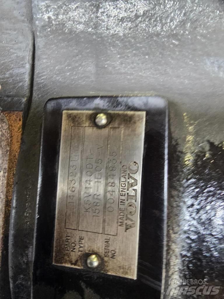 Volvo EC 300 EL هيدروليات