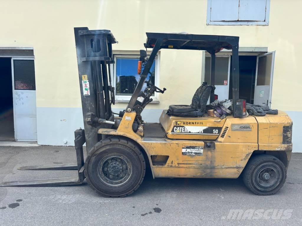 CAT DP50 شاحنات الديزل