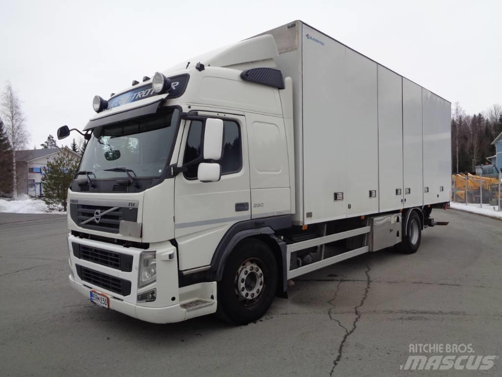 Volvo FM 11 شاحنات ذات هيكل صندوقي