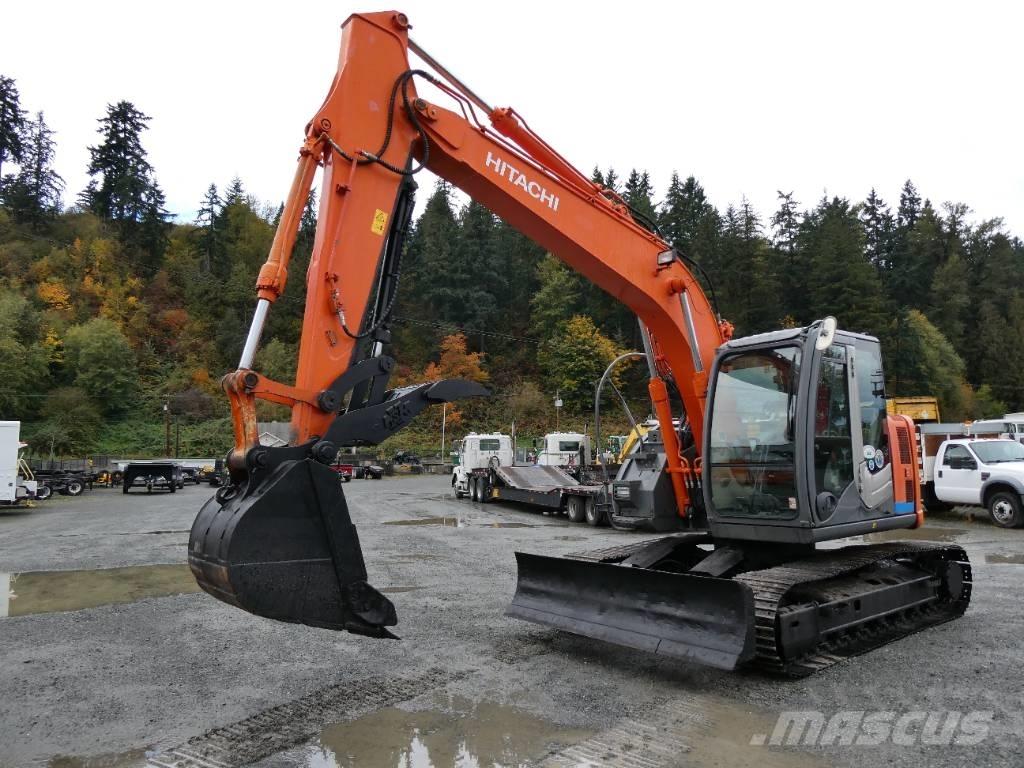 Hitachi ZX 135 US-3 حفارات زحافة