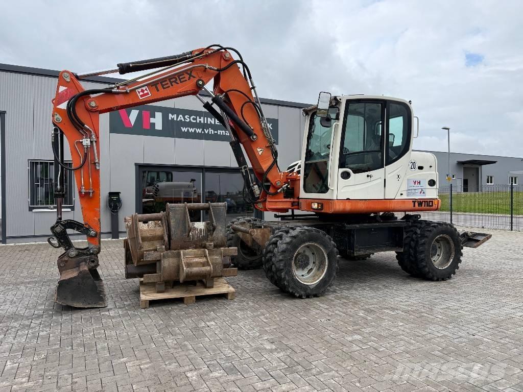 Terex TW 110 حفارات بعجل