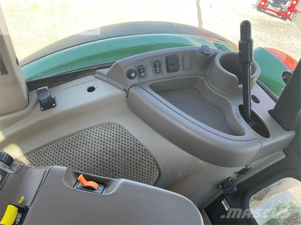 John Deere 5100R الجرارات