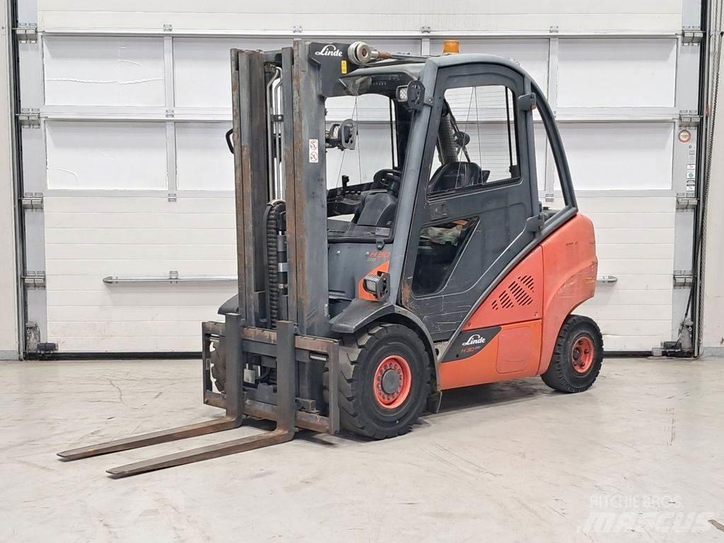 Linde H30D-02 شاحنات الديزل