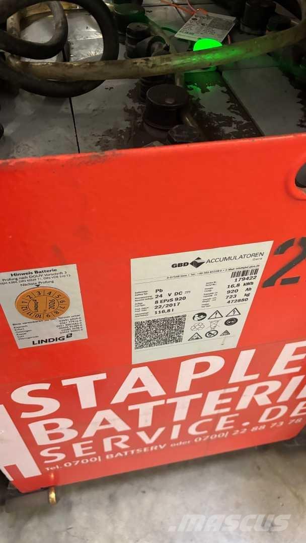 Linde E15 شاحنات ذات رافعات شوكية تعمل بالكهرباء