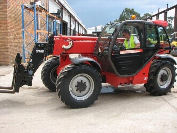 Manitou MT1033HLT مناولات متداخلة