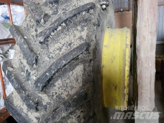 Trelleborg 650/85-38 الإطارات والعجلات والحافات