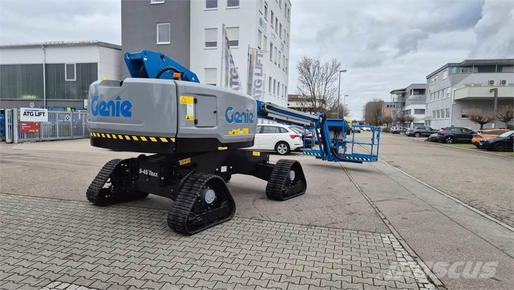 Genie S-45 TraX رافعات سلة مفصلية