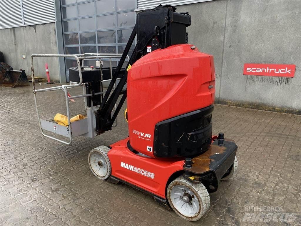 Manitou 100VJR رافعات السارية الرأسية