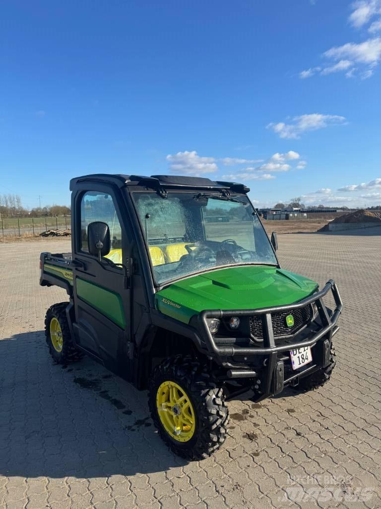 John Deere XUV 865 UTVs