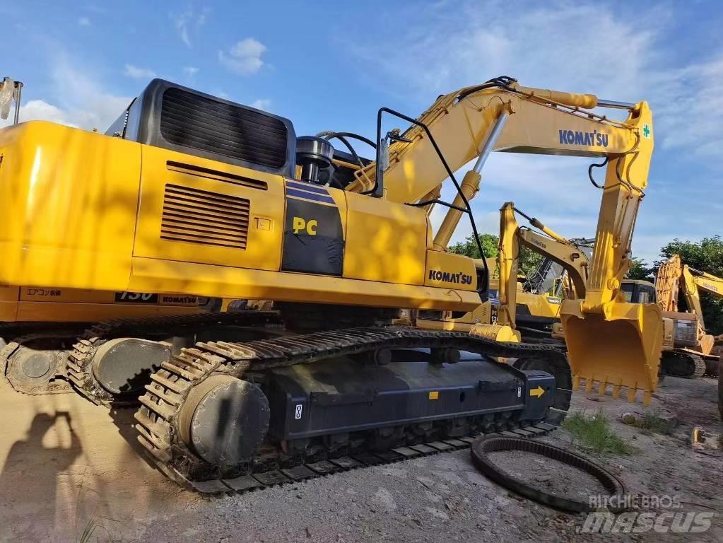 Komatsu PC 400 LC-8 حفارات زحافة