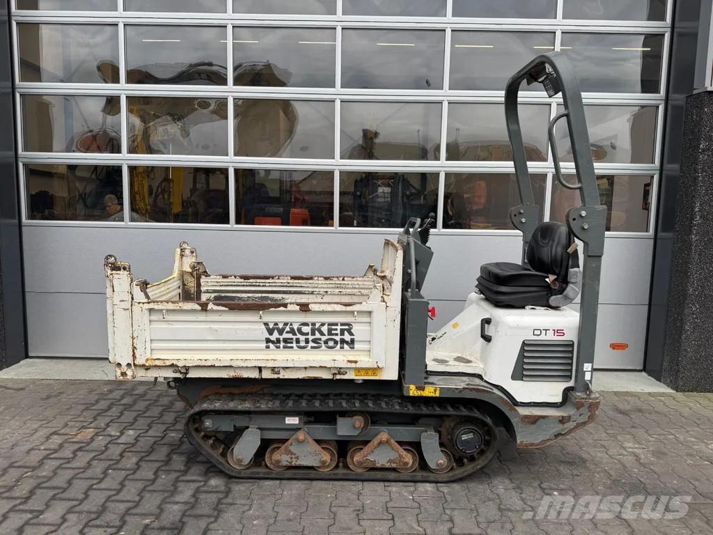 Wacker Neuson DT15 عربات نقل قلابة للمواقع