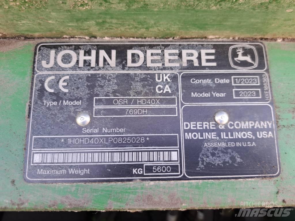 John Deere X9 1100 حصادات