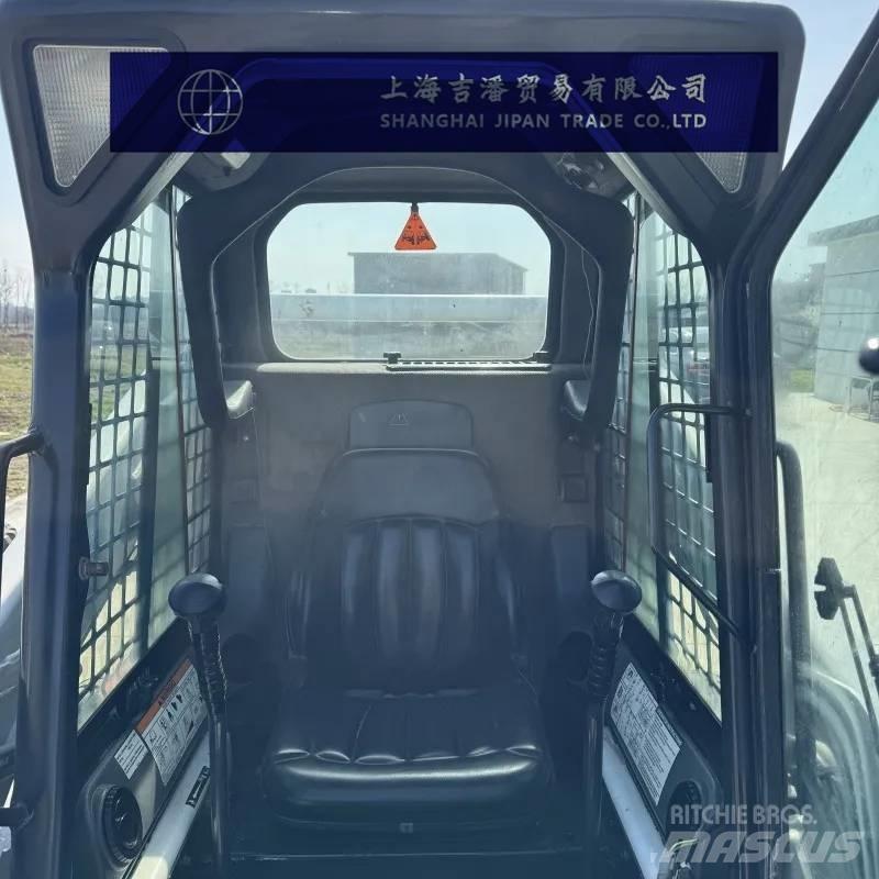 Bobcat S 185 لوادر انزلاقية التوجيه