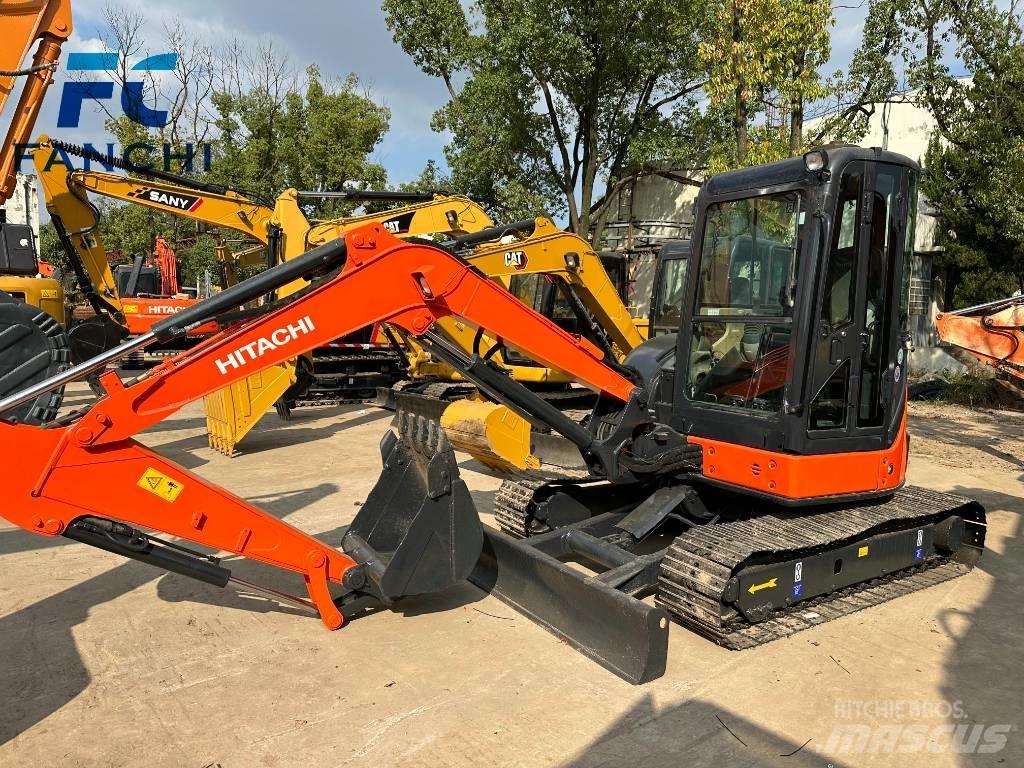 Hitachi ZX 50 U-2 حفارات زحافة