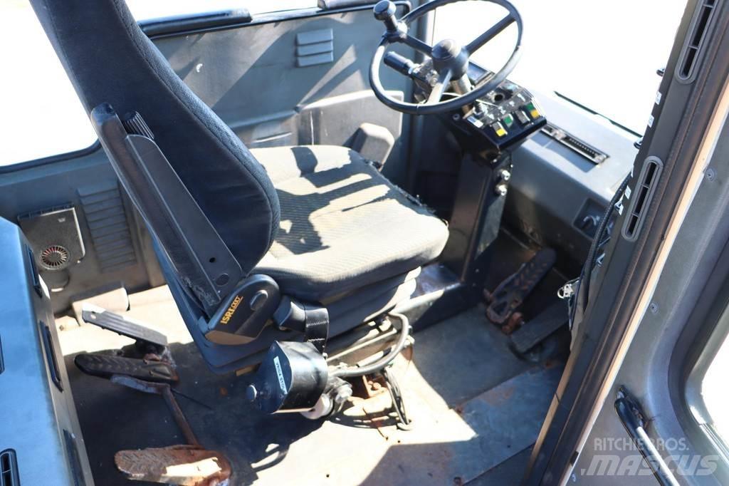 Kalmar TRX182A جرارات صالات المطارات