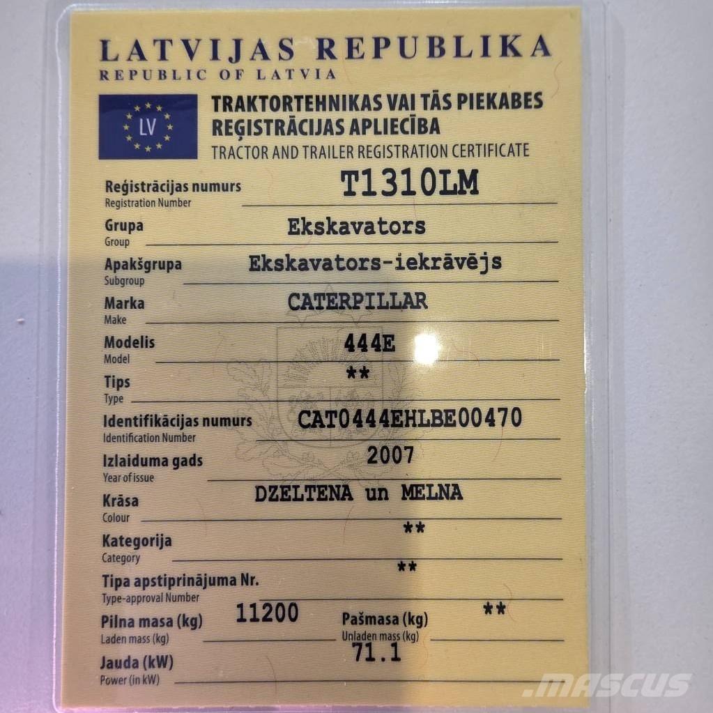 CAT 444 E لوادر ذات جرافات عكسية