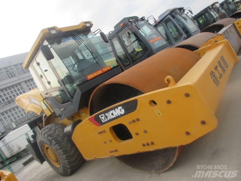 XCMG XS 263 J مداحل أحادية الأسطوانة