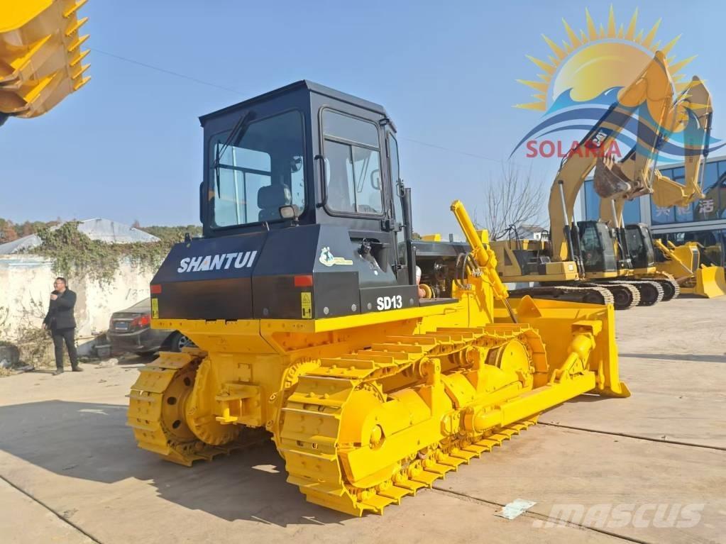 Shantui SD 13 بلدوزرات مجنزرة