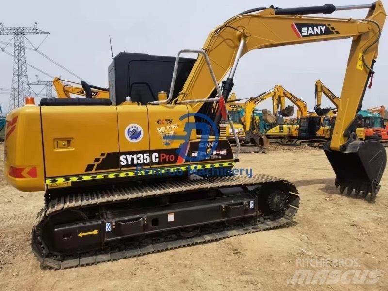 Sany SY 135 C Pro حفارات زحافة